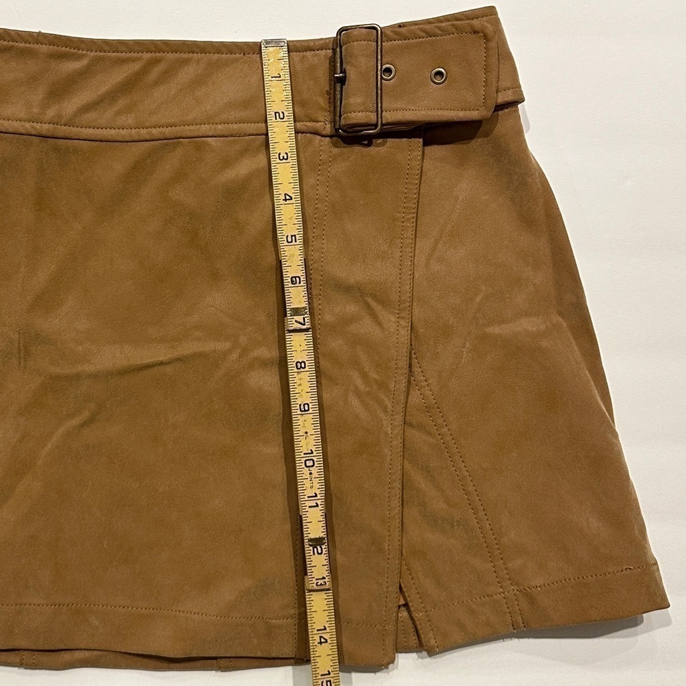 Free People Ari Wrap Camel brown/ tanfaux suede mini skirt size 2 - Picture 9 of 9
